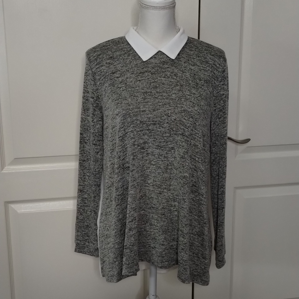 LUSH Women's Blouse Medium Gray White Long Sleeve Sheer Back Stretch